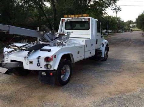 Medium Duty Trucks - Tow Trucks - Roll-back, Hino Diesel 4-cycle, 6-cylinder in-line. . Craigslist used tow trucks for sale by owner